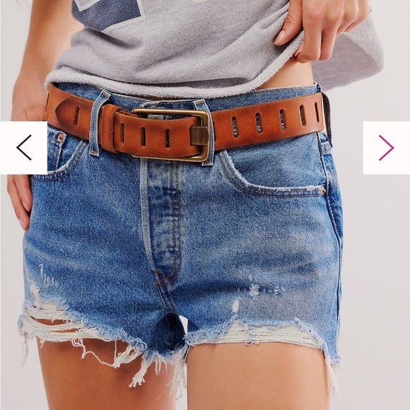 Levi's Pants - ✨2 for $35 ALL SHORTS!✨ 501® ORIGINAL FIT HIGH RISE WOMEN'S SHORTS 26 (US 2)